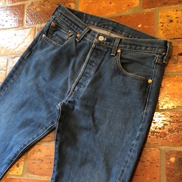 Levi’s 501 Button Fly Jeans (Unisex) sz34x32 - Picture 4 of 9